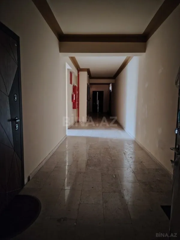 Satılır 4 otaqlı mənzil 171 m²