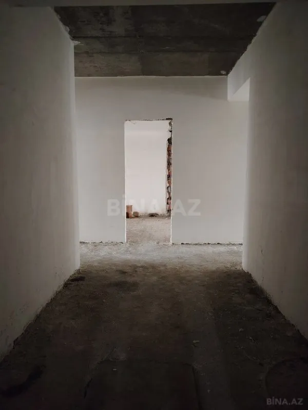Satılır 4 otaqlı mənzil 171 m²