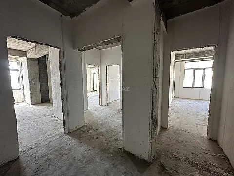 Satılır 3 otaqlı mənzil 96 m²