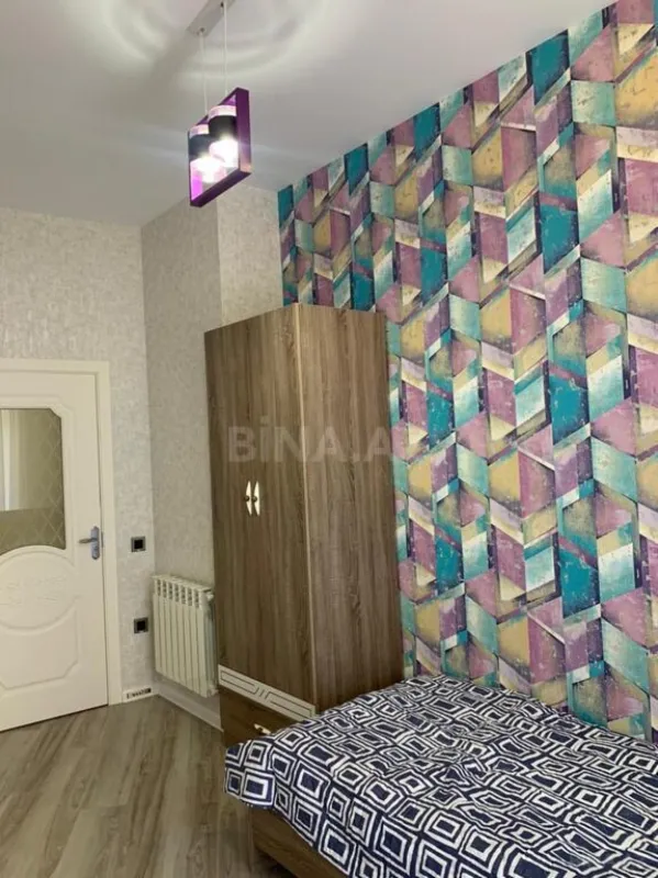 Kirayə verilir 3 otaqlı mənzil 110 m²