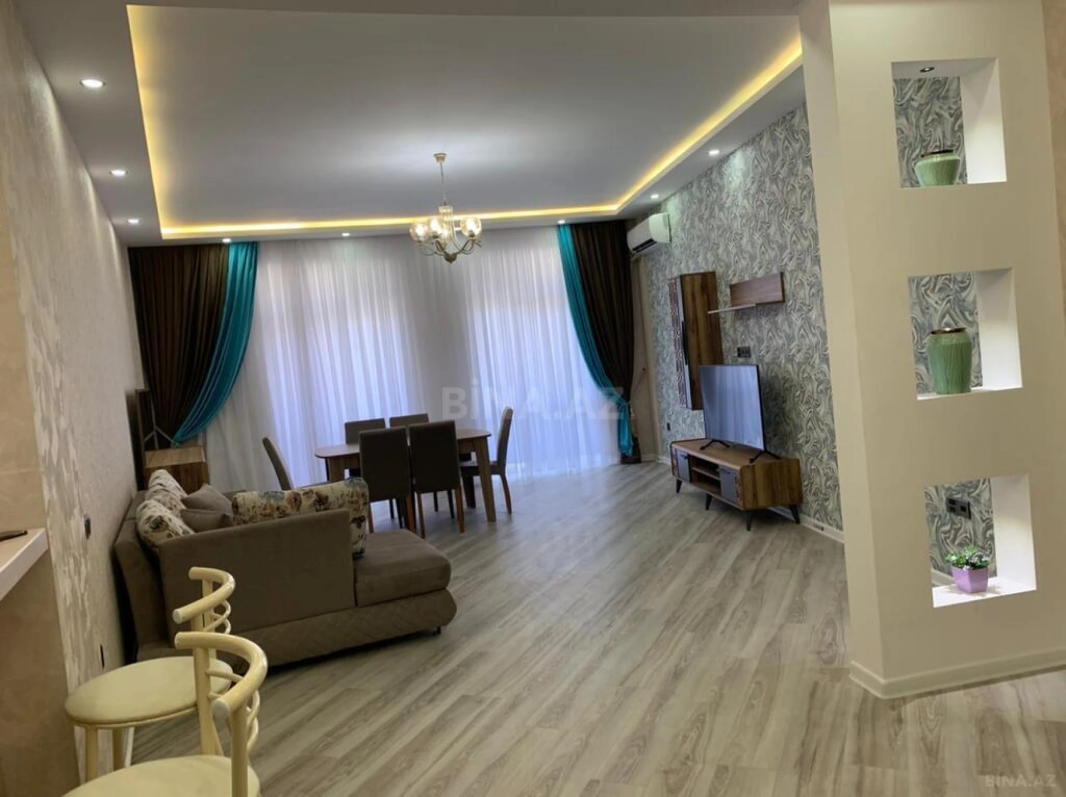 Kirayə verilir 3 otaqlı mənzil 110 m²