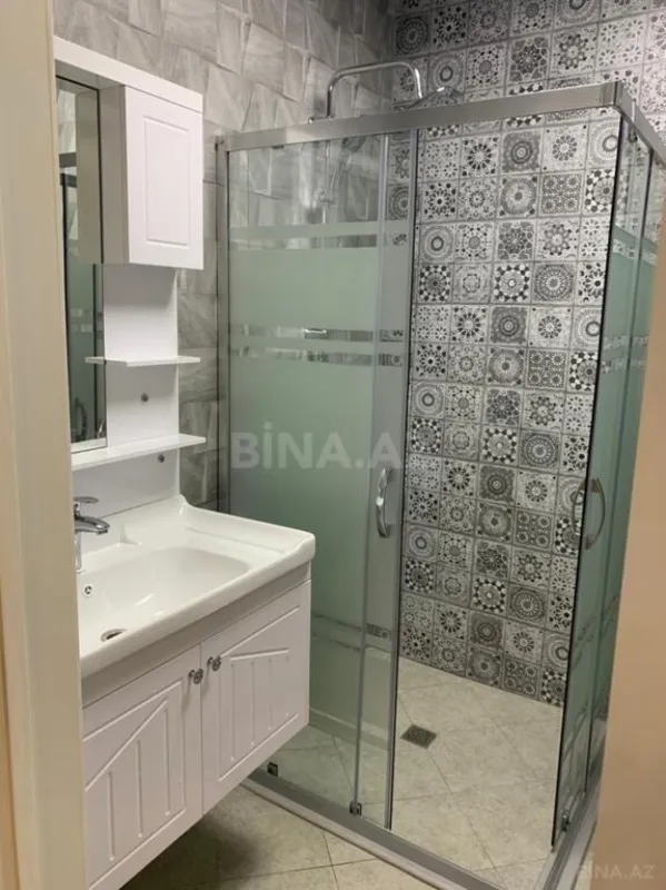 Kirayə verilir 3 otaqlı mənzil 110 m²