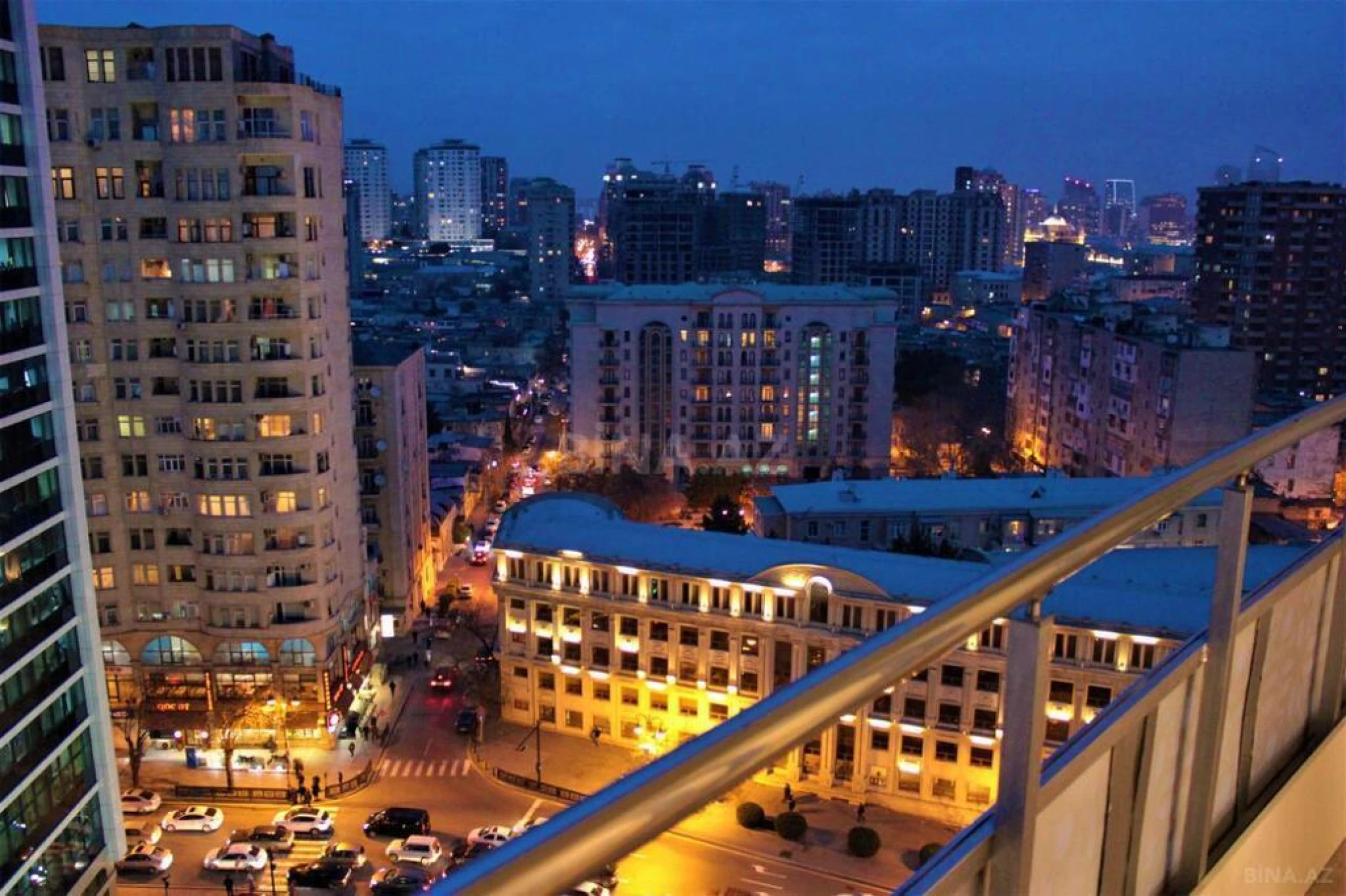 Kirayə verilir 3 otaqlı mənzil 110 m²