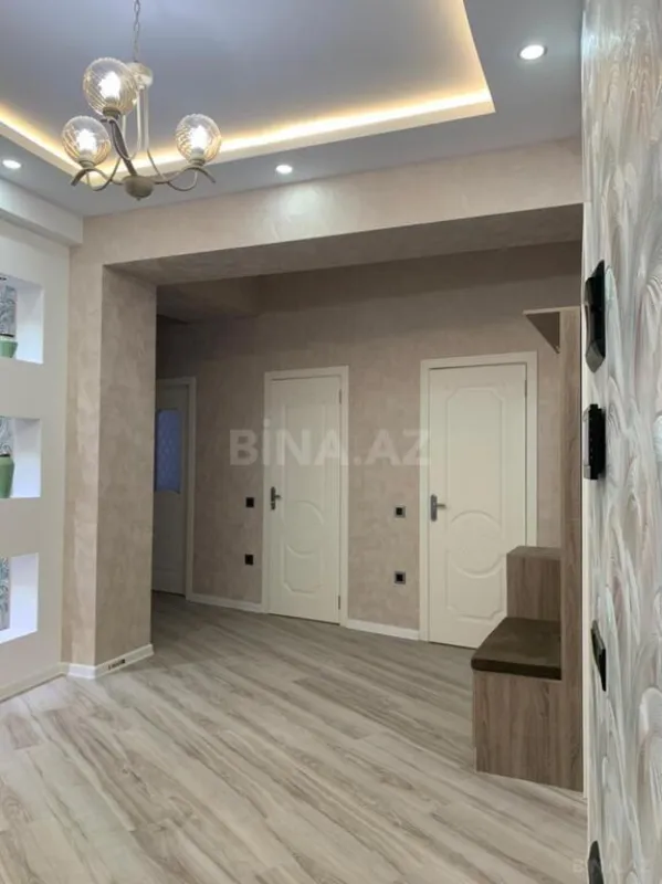 Kirayə verilir 3 otaqlı mənzil 110 m²