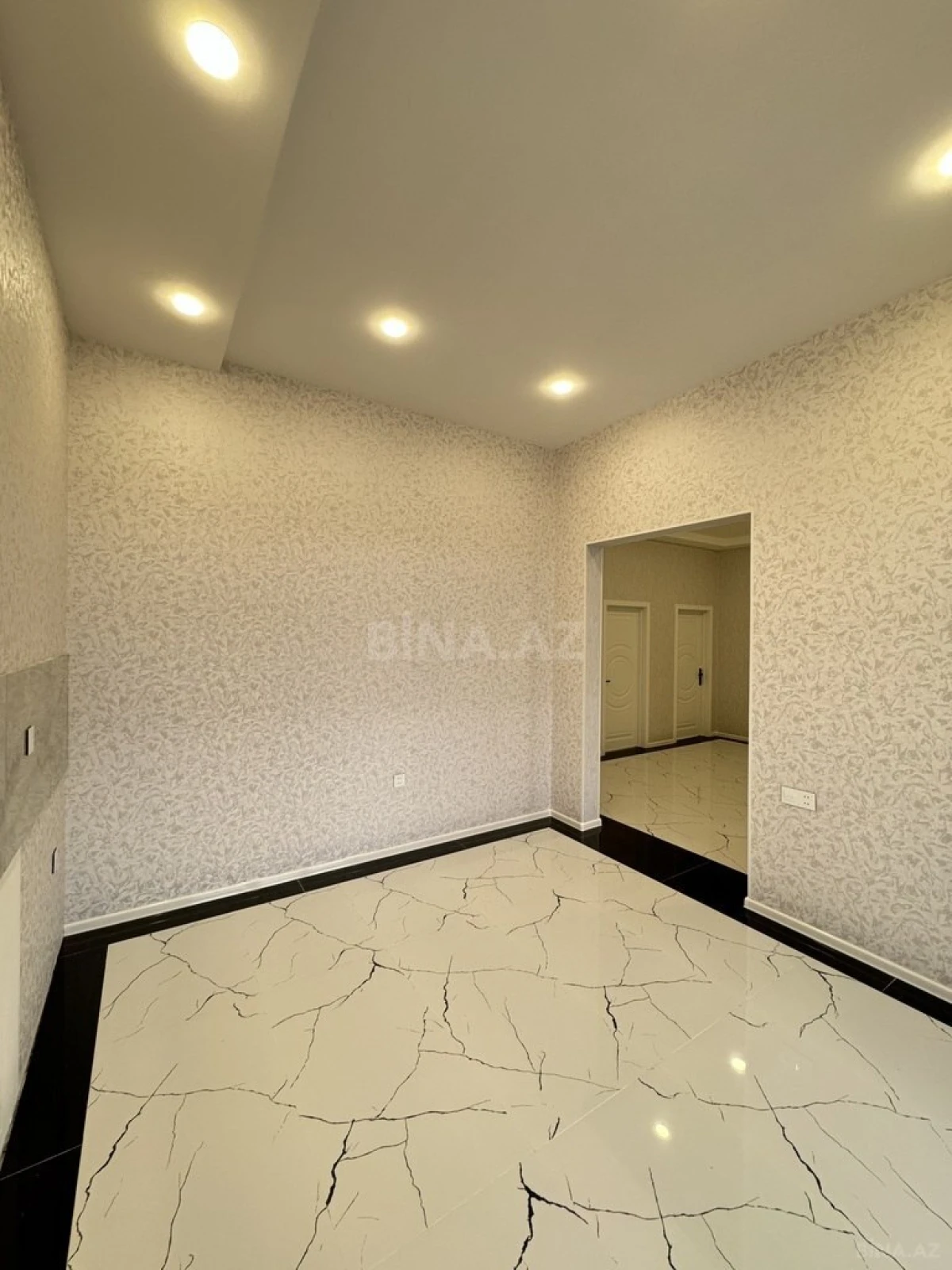 Satılır 4 otaqlı həyət evi 135 m²
