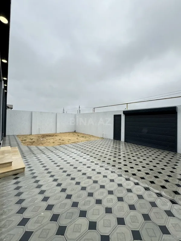 Satılır 4 otaqlı həyət evi 135 m²