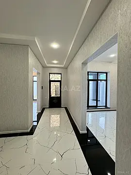 Satılır 4 otaqlı həyət evi 135 m²