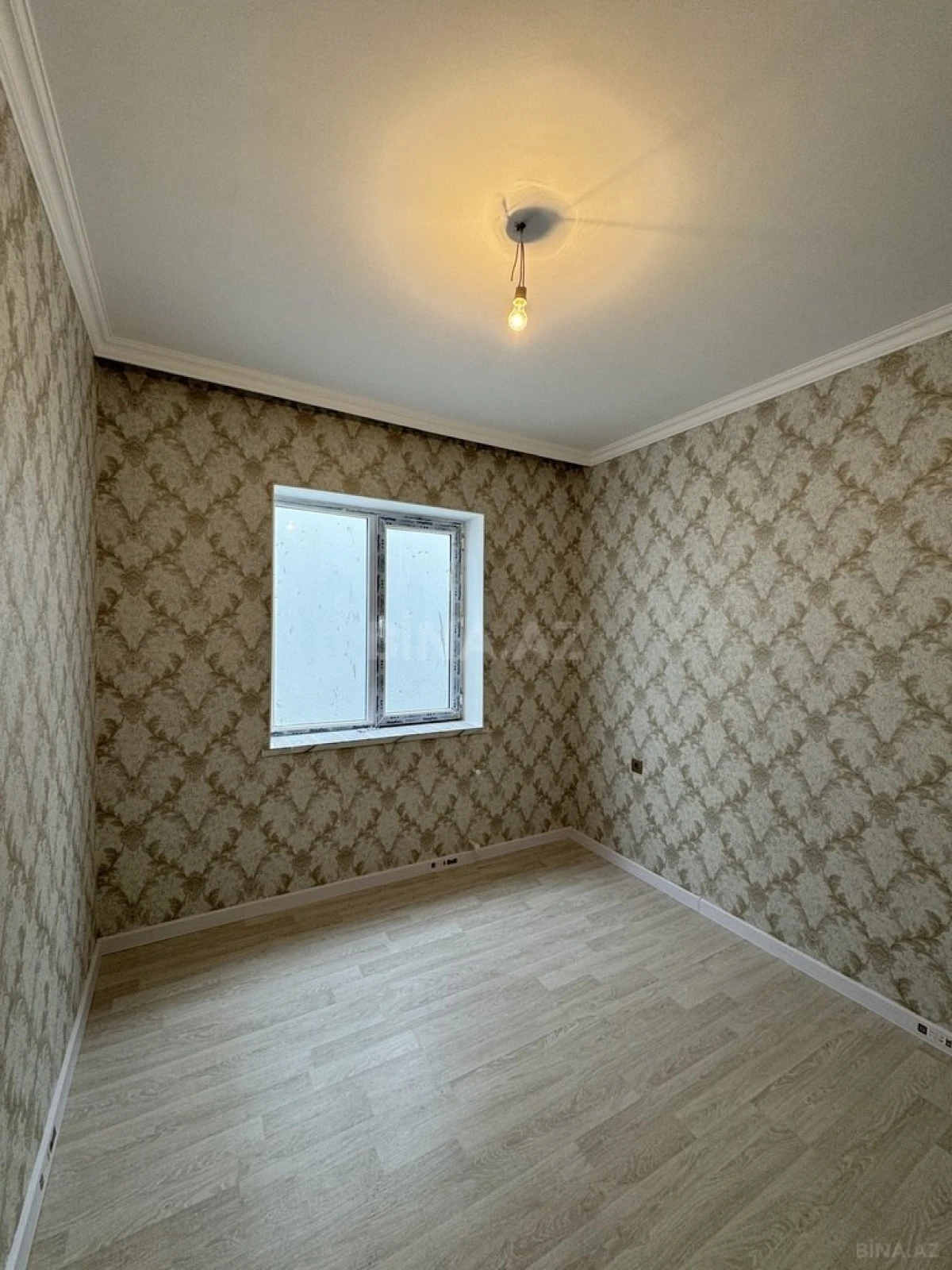 Satılır 4 otaqlı həyət evi 135 m²