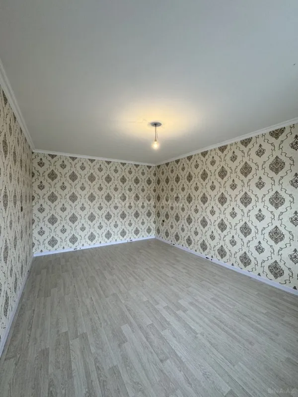 Satılır 4 otaqlı həyət evi 135 m²