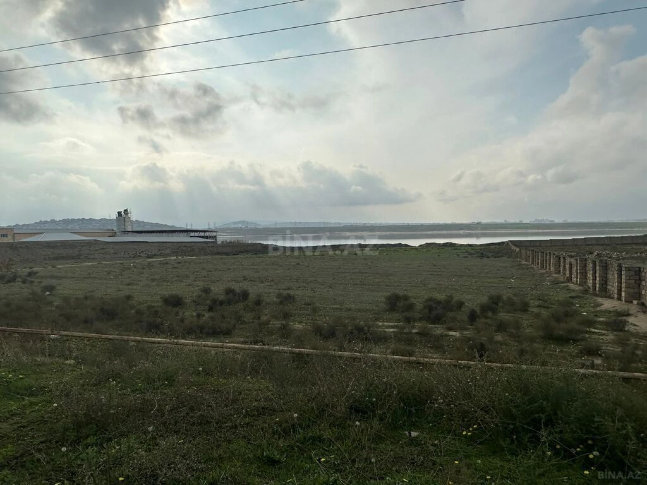 Satılır torpaq sahəsi 100 m²