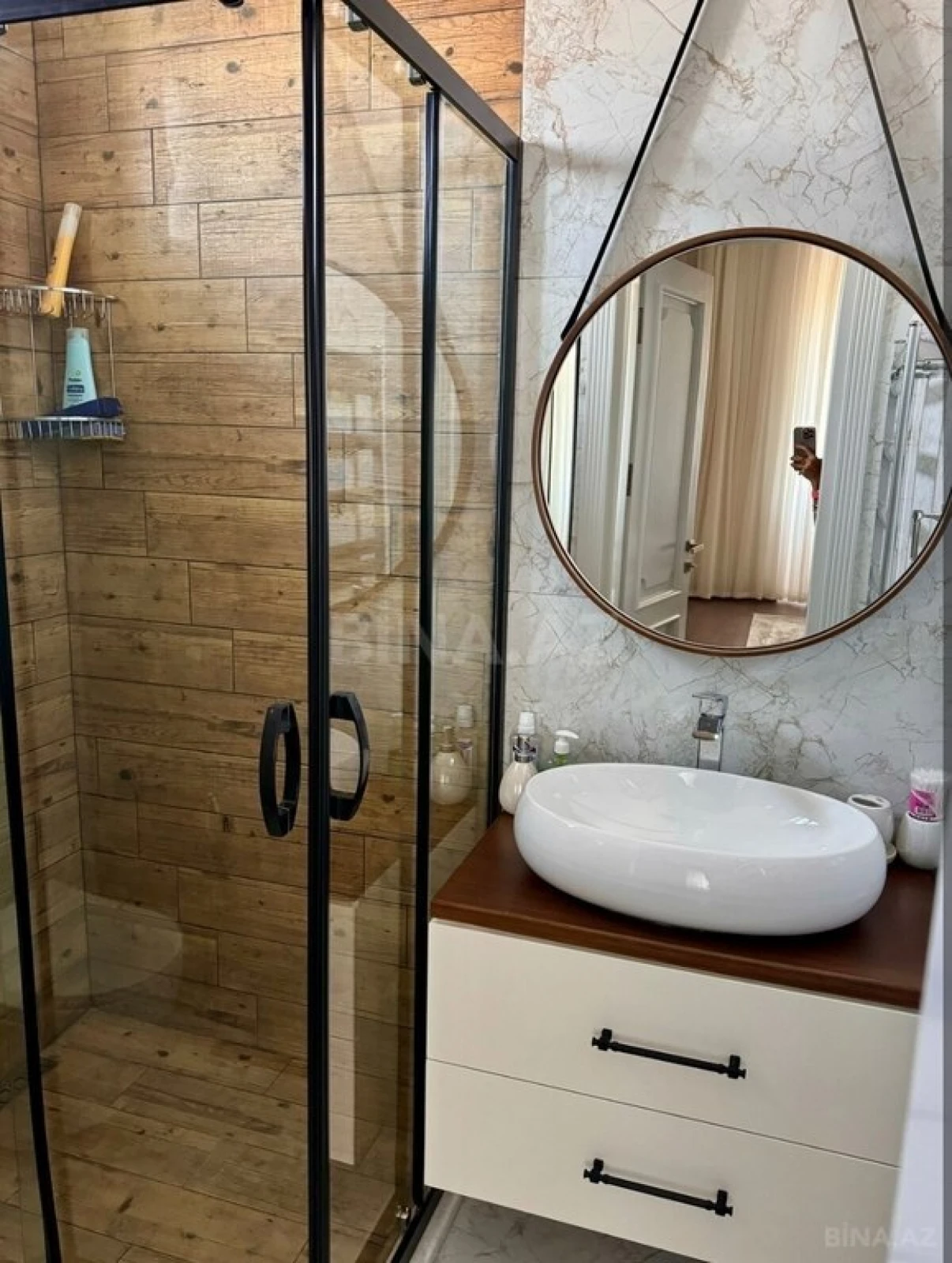 Kirayə verilir 5 otaqlı həyət evi 400 m²