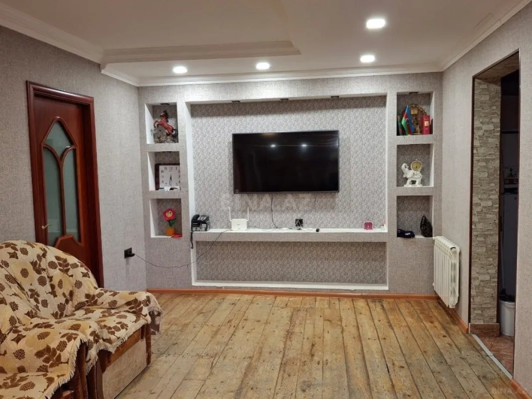 Satılır 5 otaqlı həyət evi 120 m²