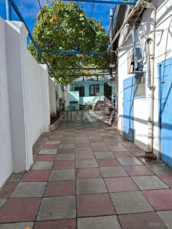 Satılır 5 otaqlı həyət evi 120 m²