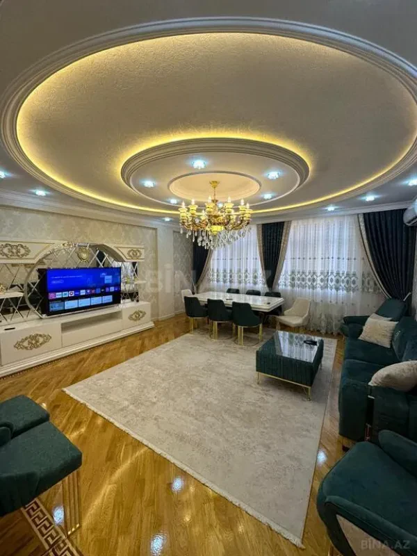 Kirayə verilir 3 otaqlı mənzil 150 m²
