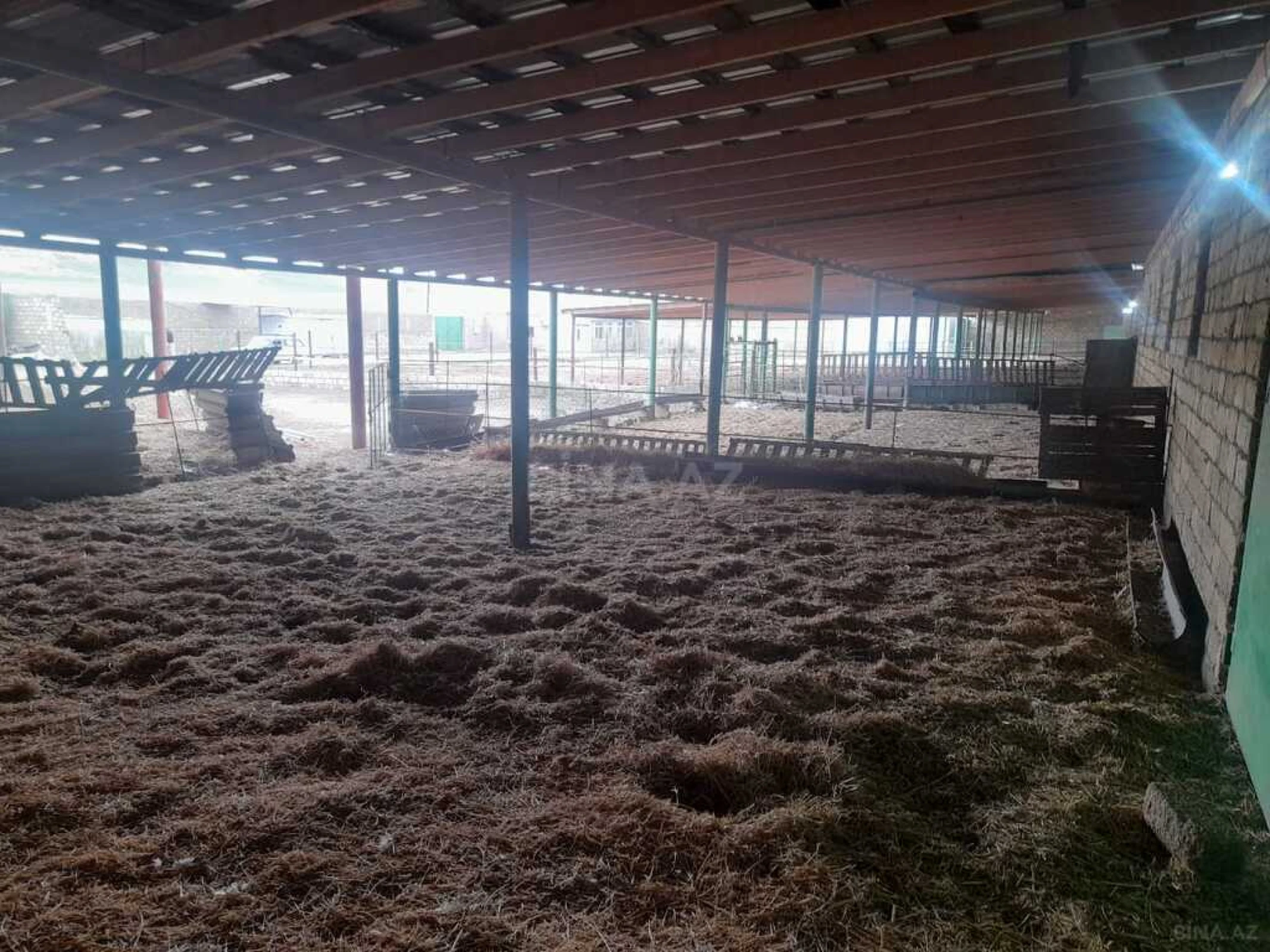 Satılır obyekt 5000 m²