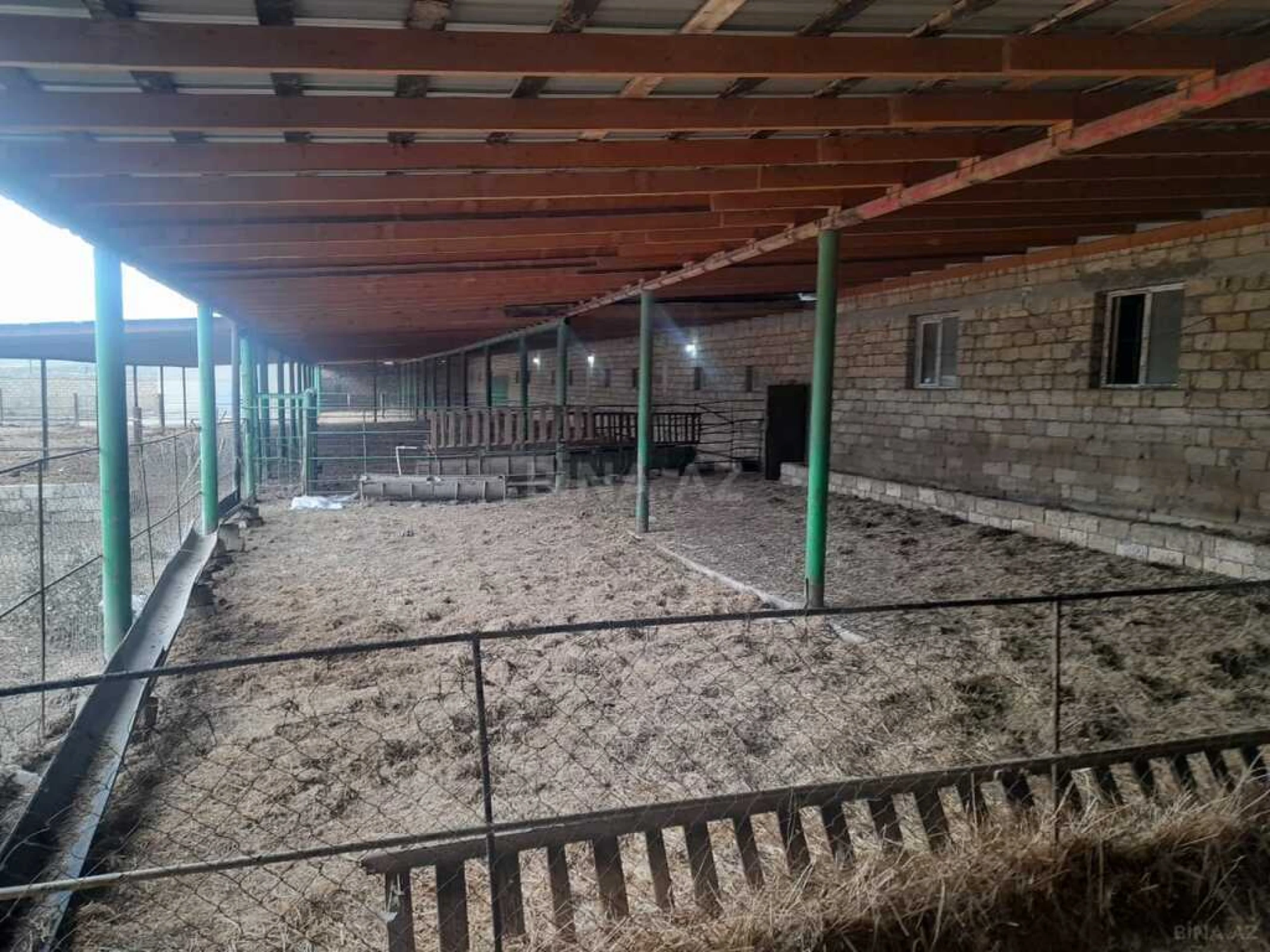 Satılır obyekt 5000 m²