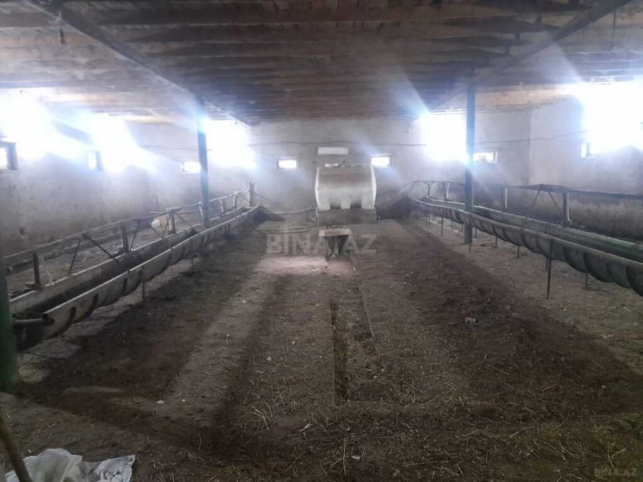 Satılır obyekt 5000 m²