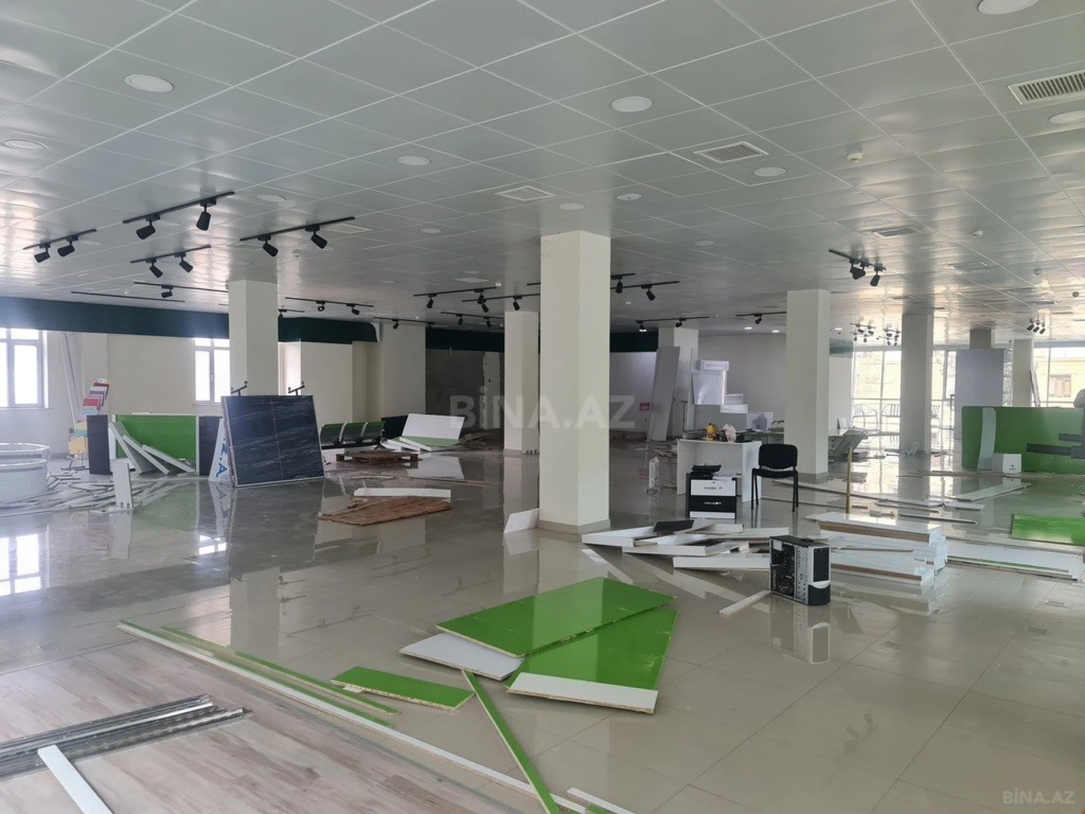 Kirayə verilir obyekt 420 m²