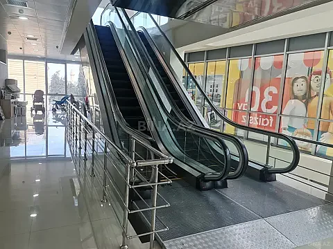Kirayə verilir obyekt 420 m²