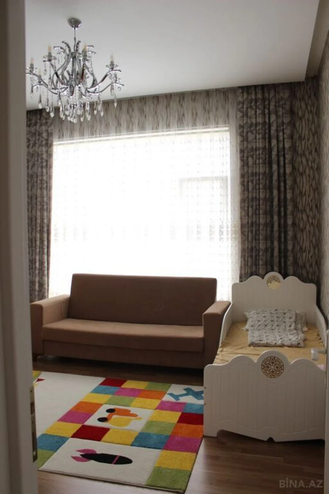 Kirayə verilir 4 otaqlı həyət evi 190 m²