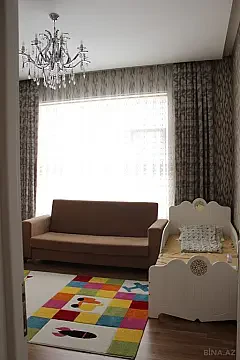 Kirayə verilir 4 otaqlı həyət evi 190 m²