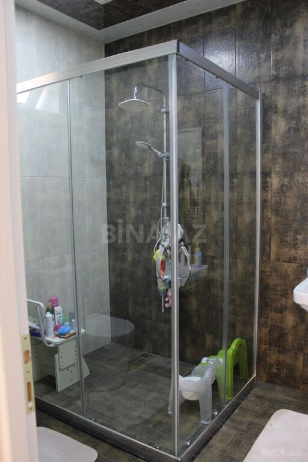 Kirayə verilir 4 otaqlı həyət evi 190 m²