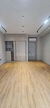 Satılır 5 otaqlı mənzil 197 m²