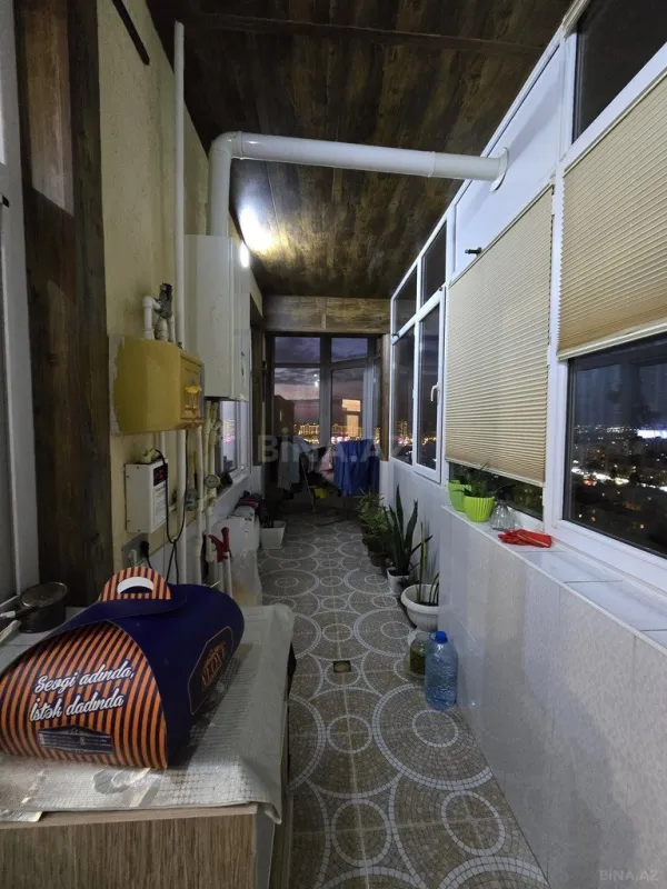 Satılır 3 otaqlı mənzil 127 m²