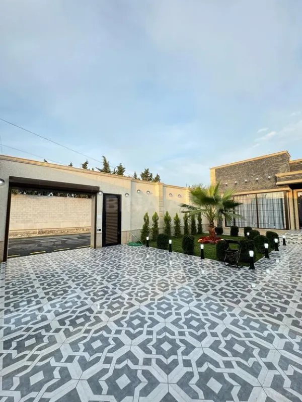 Satılır 4 otaqlı həyət evi 200 m²
