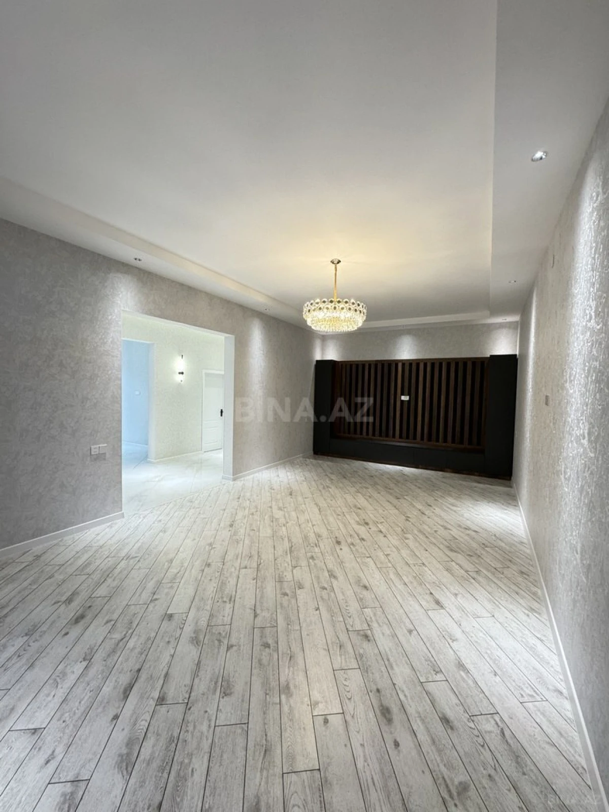Satılır 4 otaqlı həyət evi 180 m²