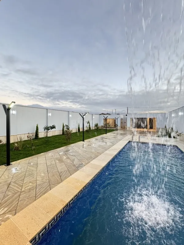 Satılır 4 otaqlı həyət evi 180 m²