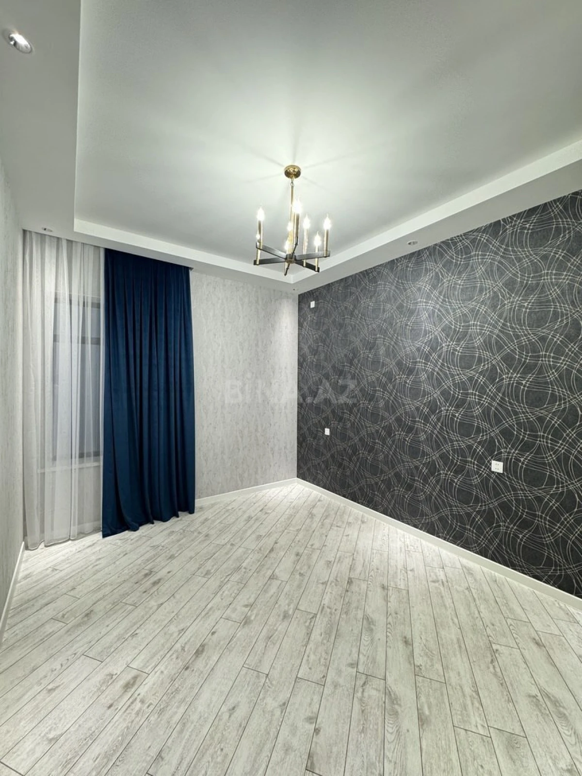 Satılır 4 otaqlı həyət evi 180 m²