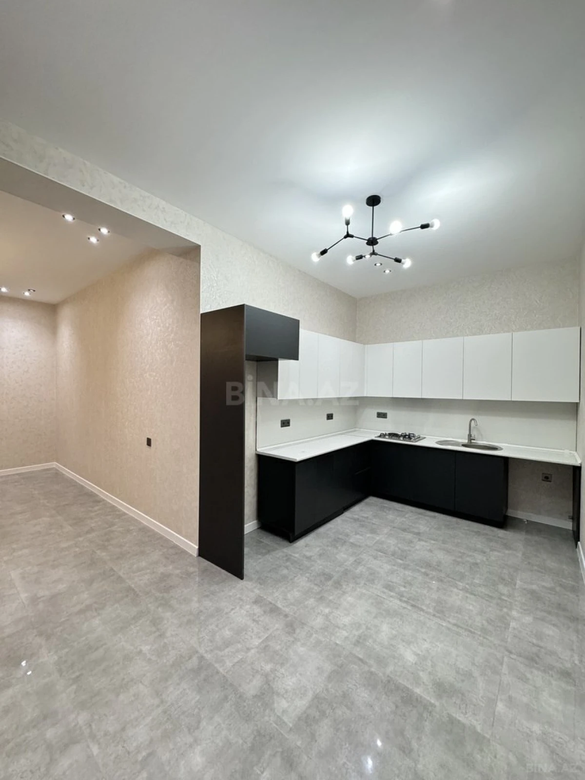 Satılır 4 otaqlı həyət evi 140 m²