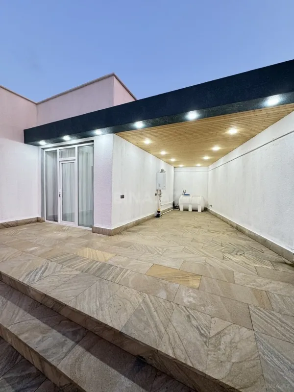 Satılır 4 otaqlı həyət evi 140 m²