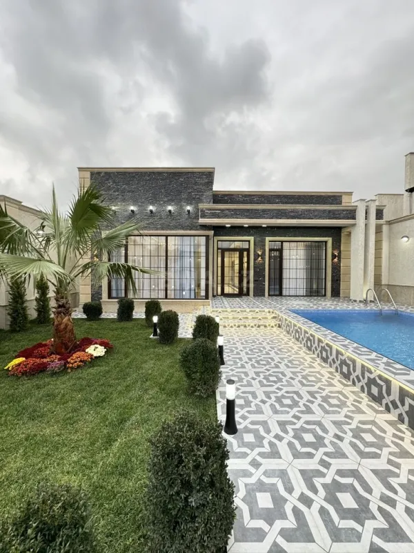 Satılır 4 otaqlı həyət evi 185 m²