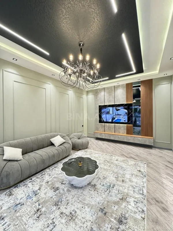 Satılır 4 otaqlı həyət evi 185 m²