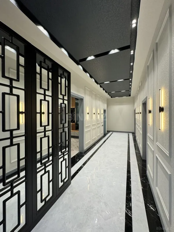 Satılır 4 otaqlı həyət evi 185 m²