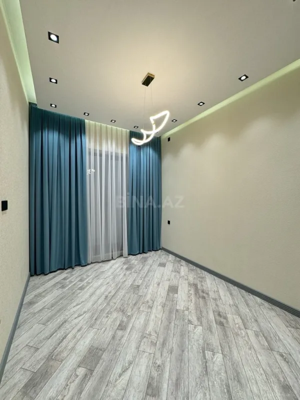 Satılır 4 otaqlı həyət evi 185 m²