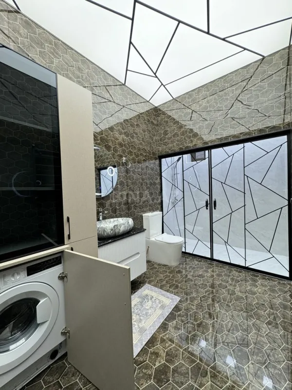 Satılır 4 otaqlı həyət evi 185 m²