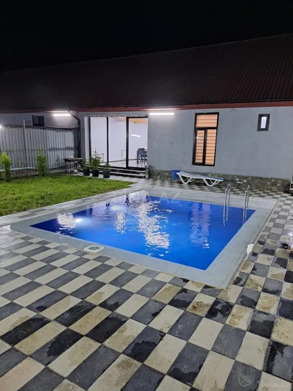 Kirayə verilir 3 otaqlı həyət evi 100 m²