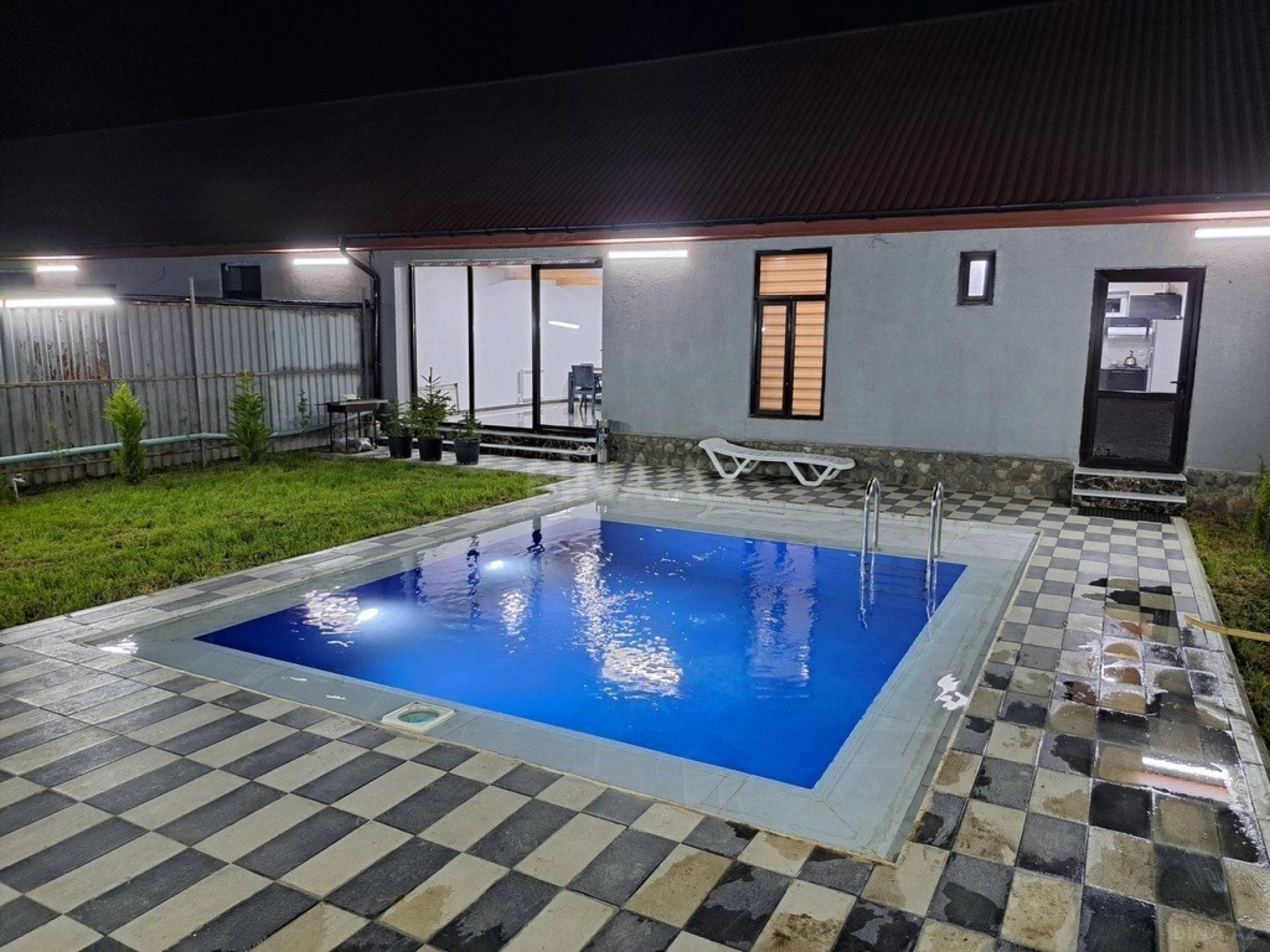 Kirayə verilir 3 otaqlı həyət evi 100 m²