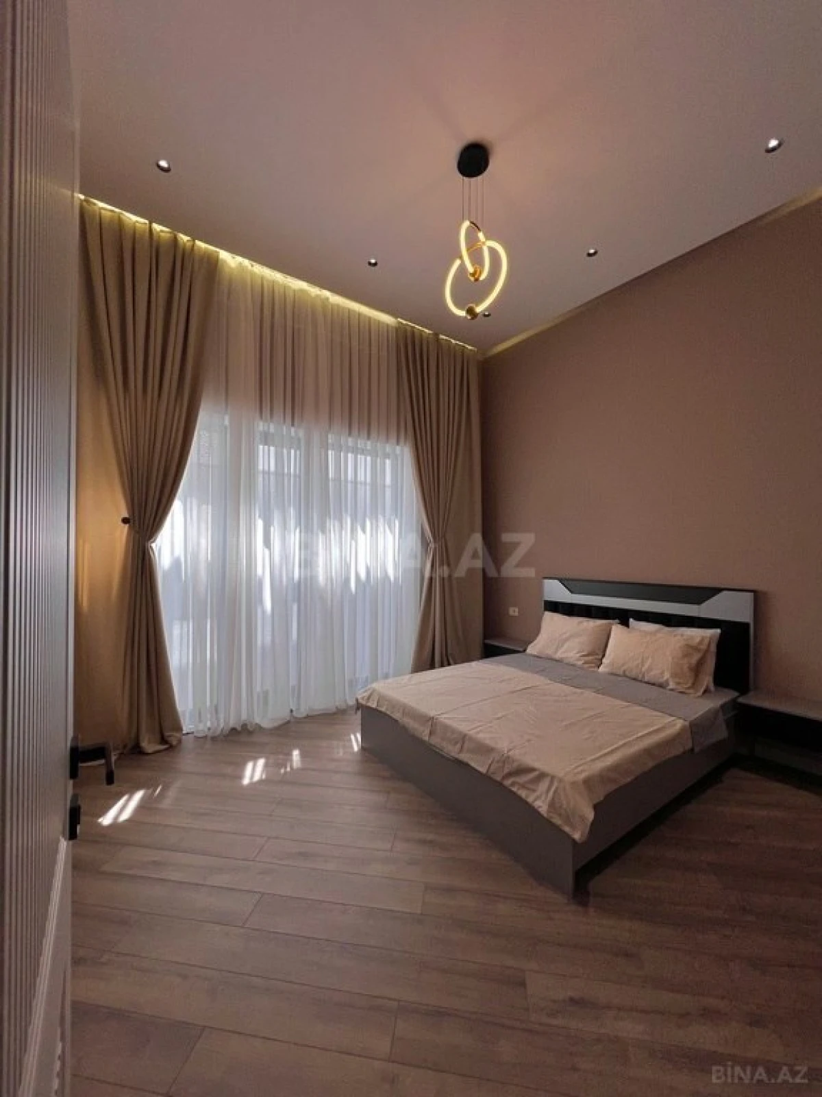 Kirayə verilir 4 otaqlı həyət evi 190 m²