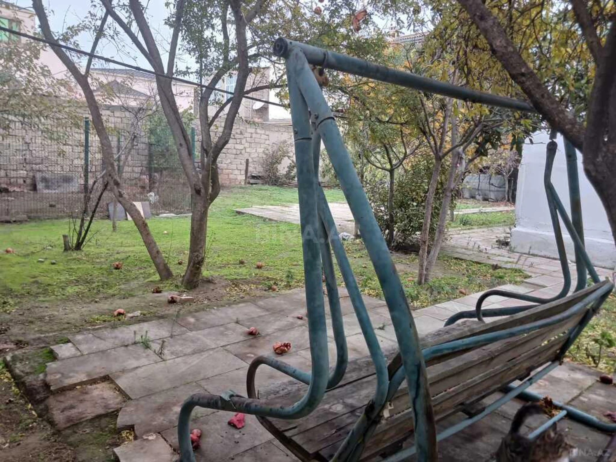 Satılır torpaq sahəsi 6 m²