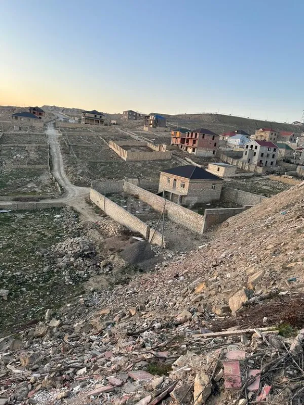 Satılır torpaq sahəsi 3 m²