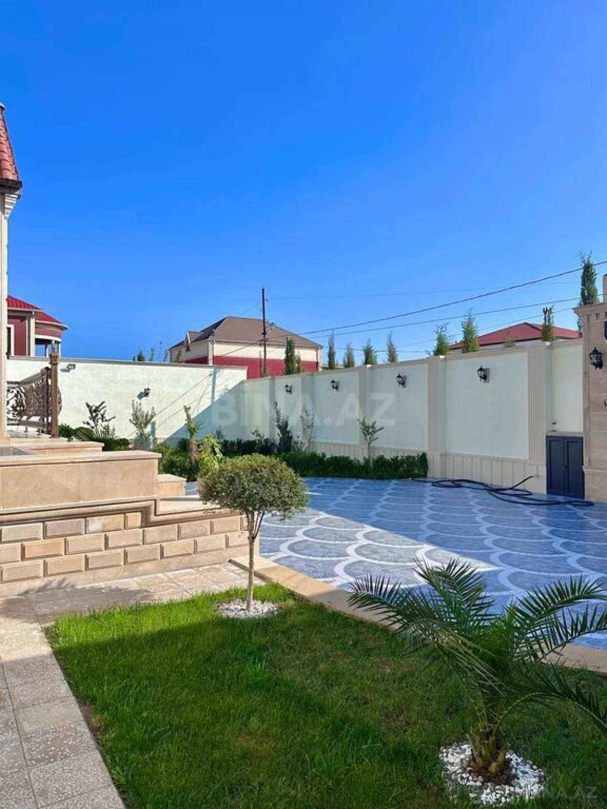 Satılır 4 otaqlı həyət evi 180 m²