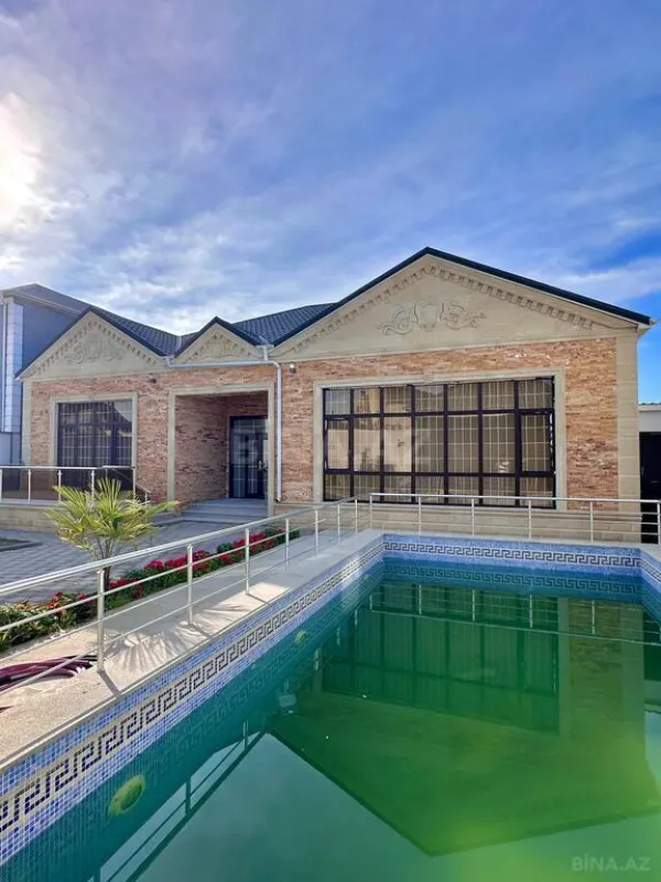 Satılır 4 otaqlı həyət evi 180 m²