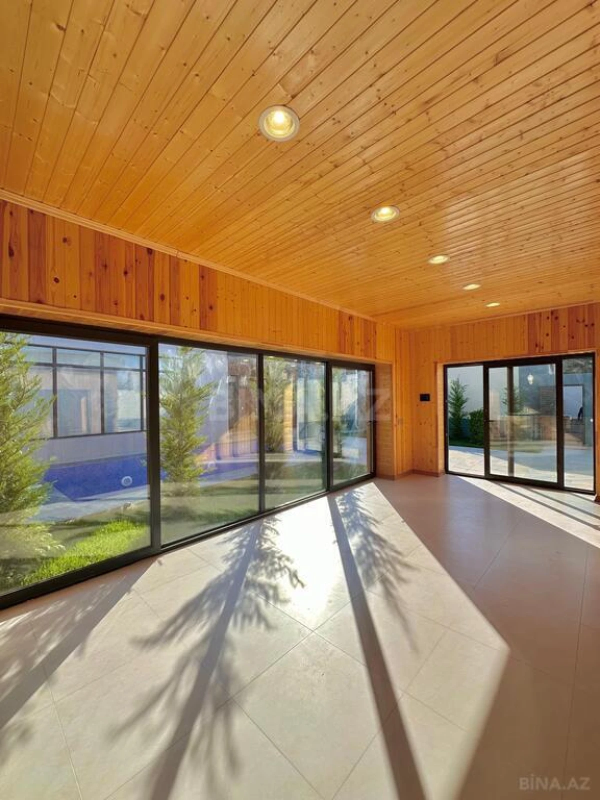 Satılır 4 otaqlı həyət evi 180 m²