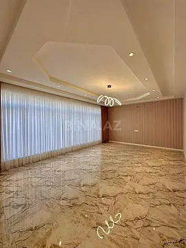 Satılır 4 otaqlı həyət evi 180 m²