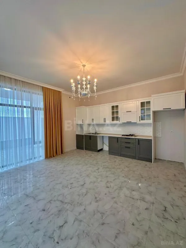 Satılır 6 otaqlı həyət evi 350 m²