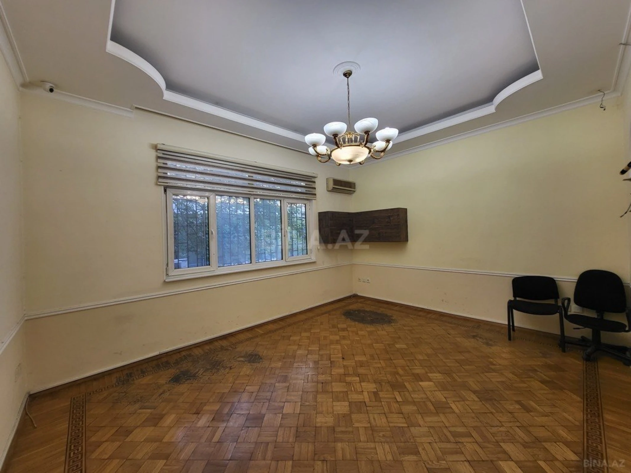 Kirayə verilir 3 otaqlı ofis 110 m²